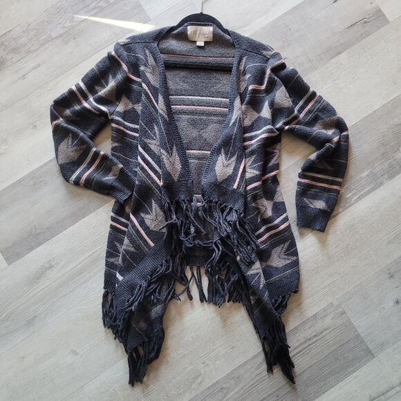 Ethereal Paper Crane Cardigan Tribal Aztec Southwest Southern Boho Fringe Medium - Picture 1 of 7